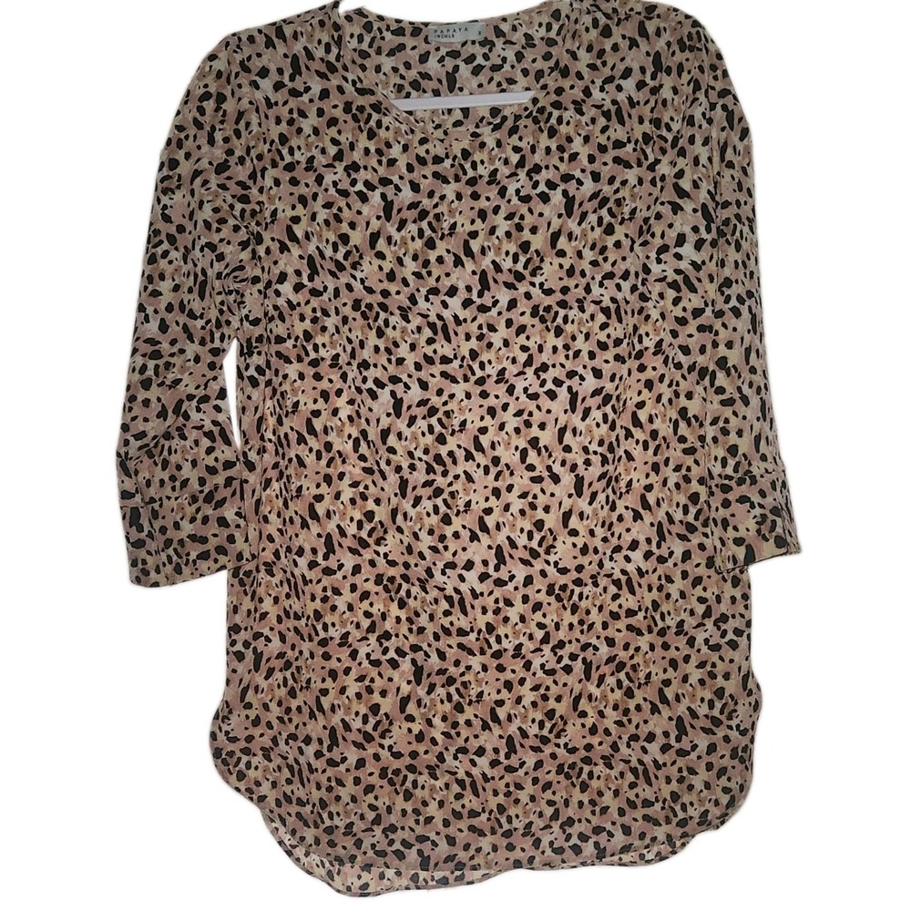 Papaya Woman Leopard 3/4 Sleeve Top 
Size 8